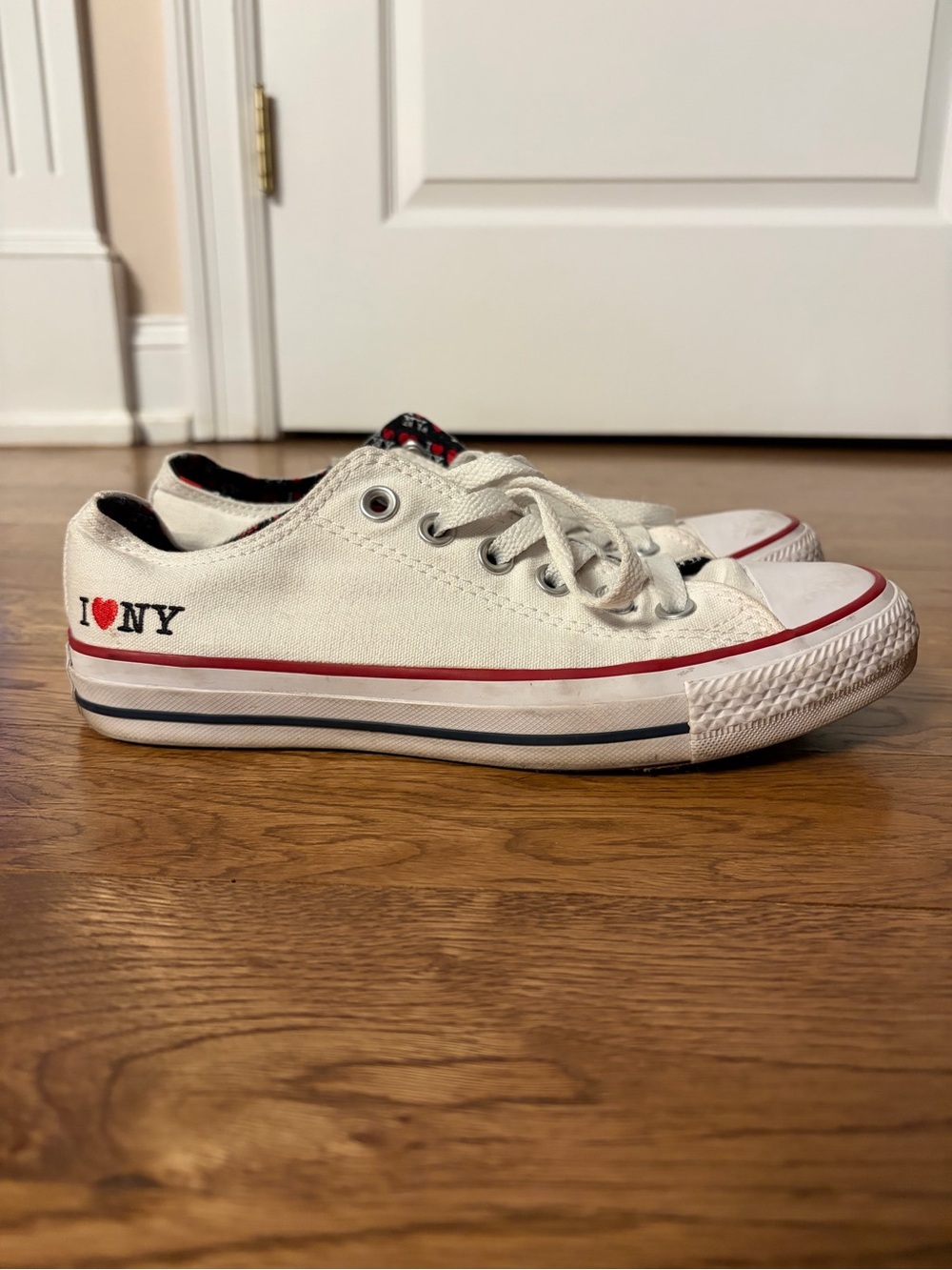 Converse White Low-Top Sneakers with Red Trim and I ♥ NY Detail
